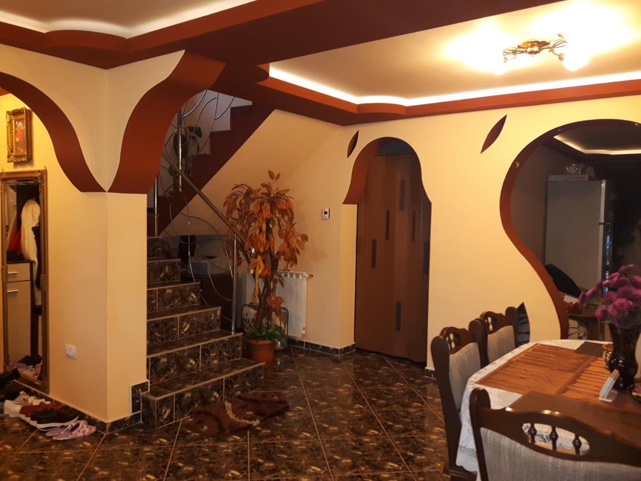 Vila Alexia Hotel Călimăneşti Bagian luar foto