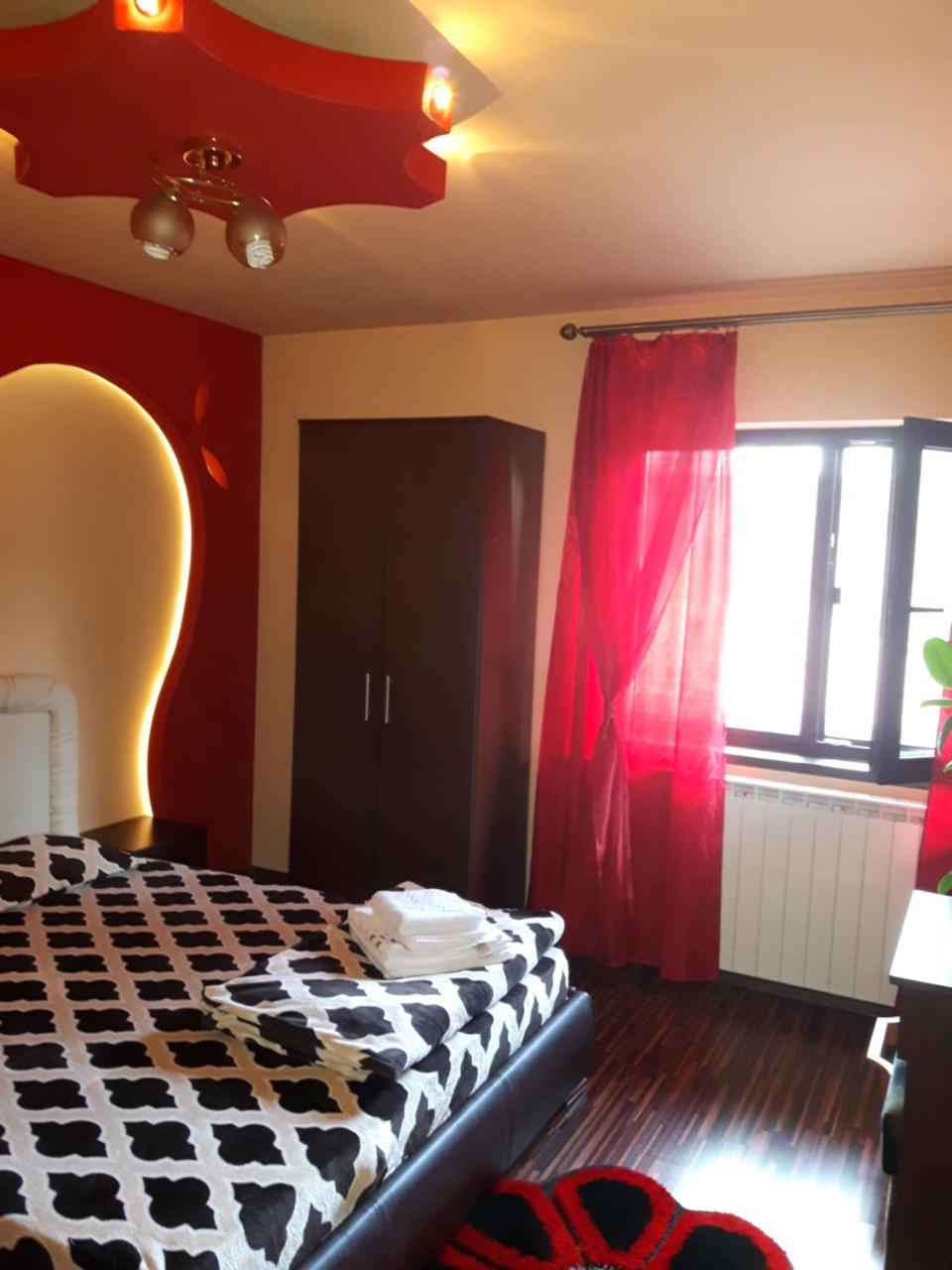 Vila Alexia Hotel Călimăneşti Bagian luar foto